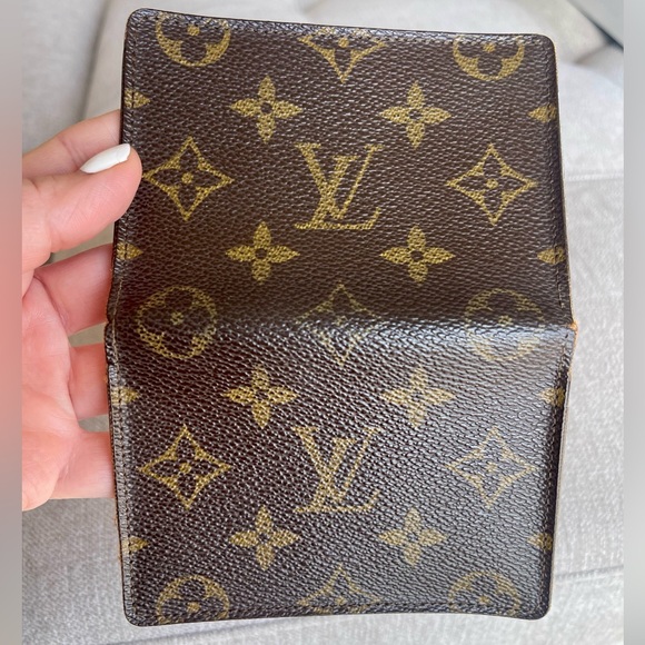 Authentic LOUIS VUITTON Monogram Cardholder/ Wallet - Picture 4 of 12